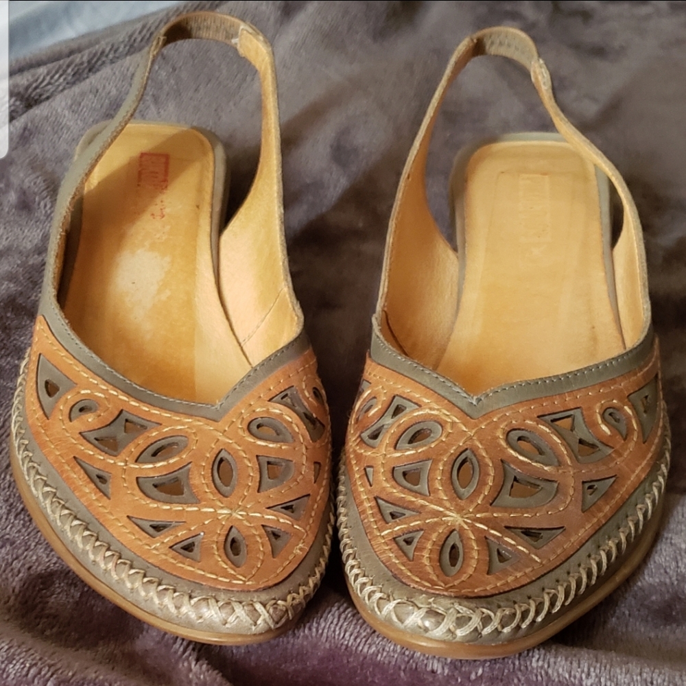 Pikilinos kitten heels